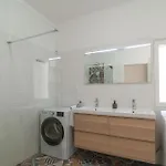 Front In Tatil Evi