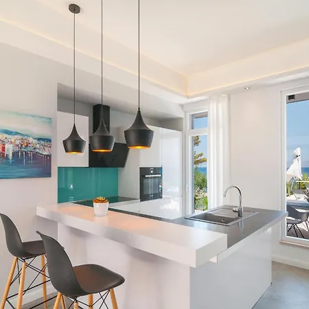 Casa vacanze Luxurious In Sutivan